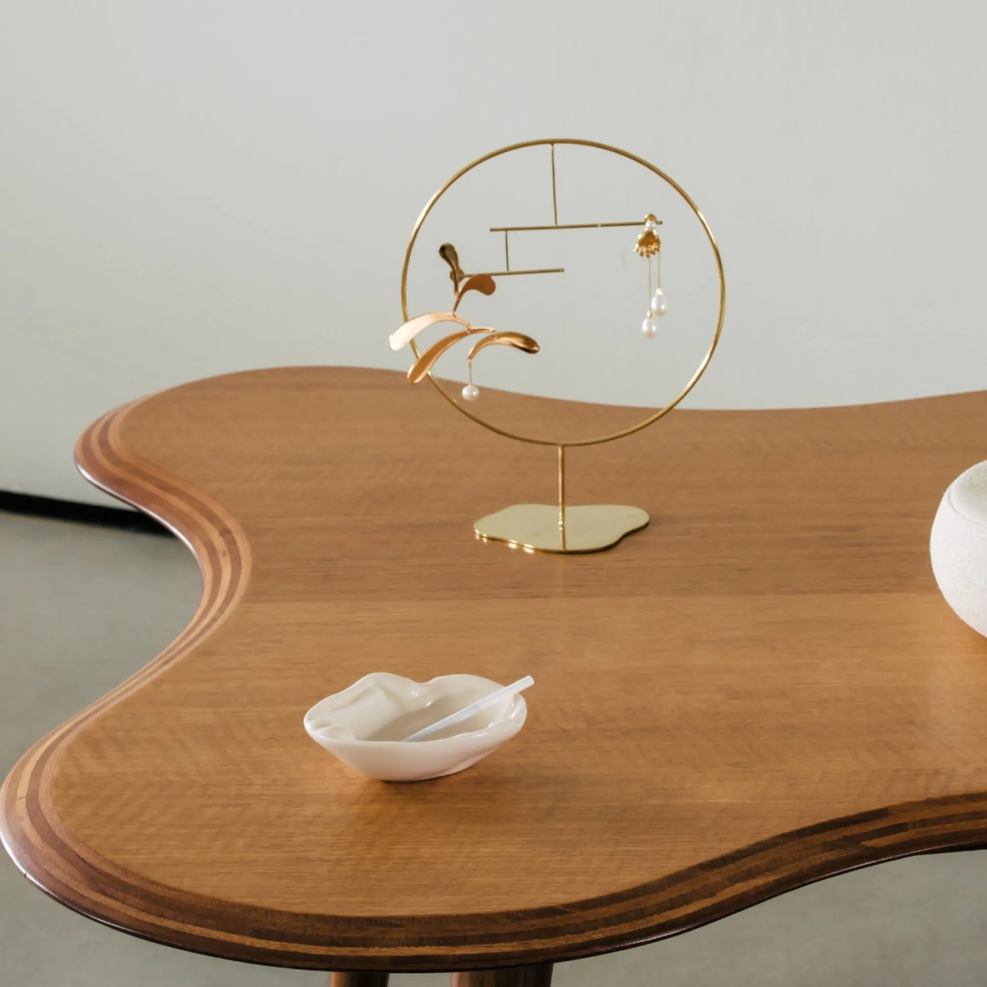 Boucle D'Oreille Mobile Dore