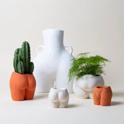 Vase Avec Poignees D'Amour (Blanc)